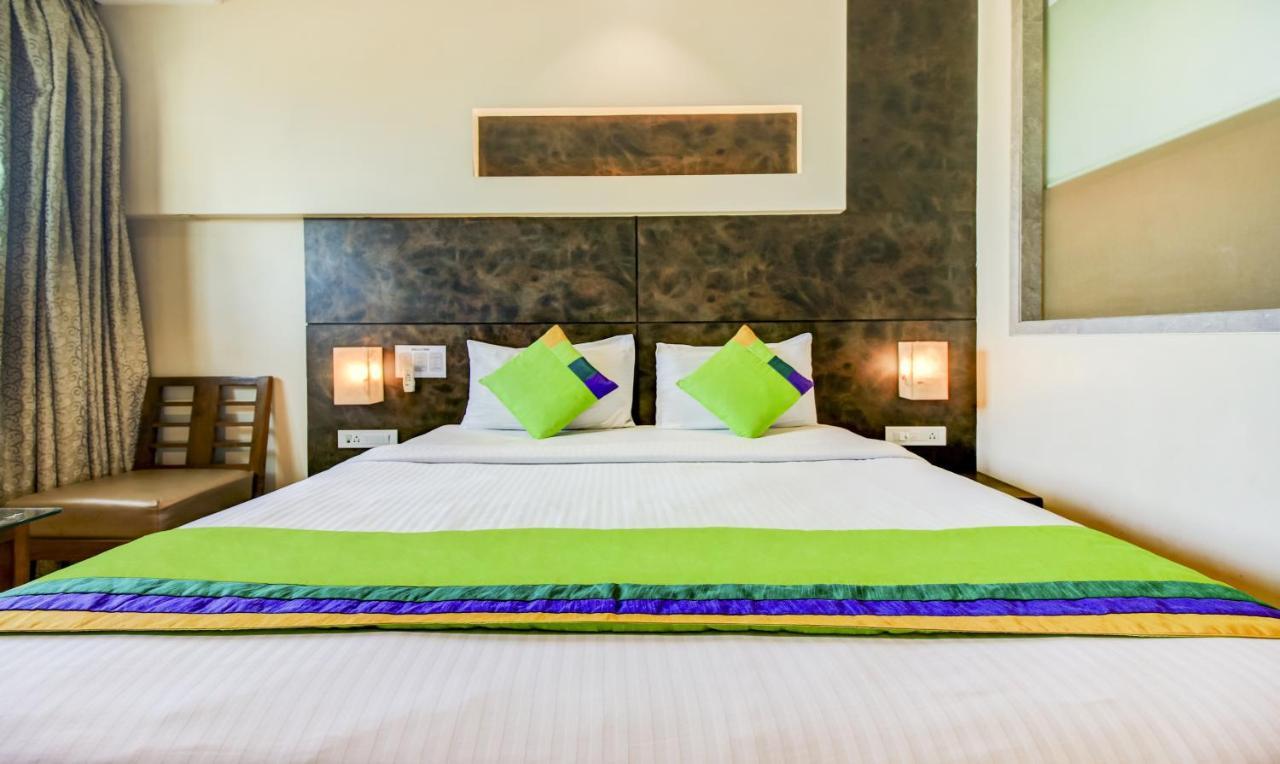 Treebo Trend Vinamra Residency Hotel Navi Mumbai Exterior photo